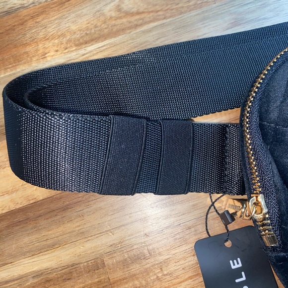 belt bag - Picture 4 of 5